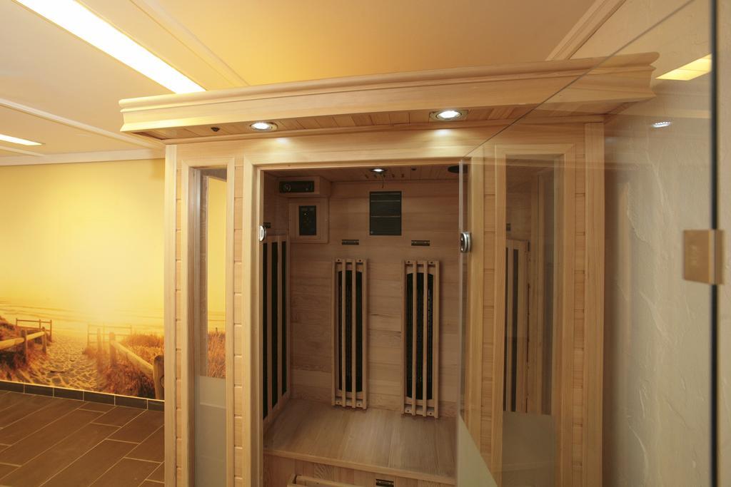 Lake And Cityhotel Edelweiss - Self Check In Zell am See Exterior photo