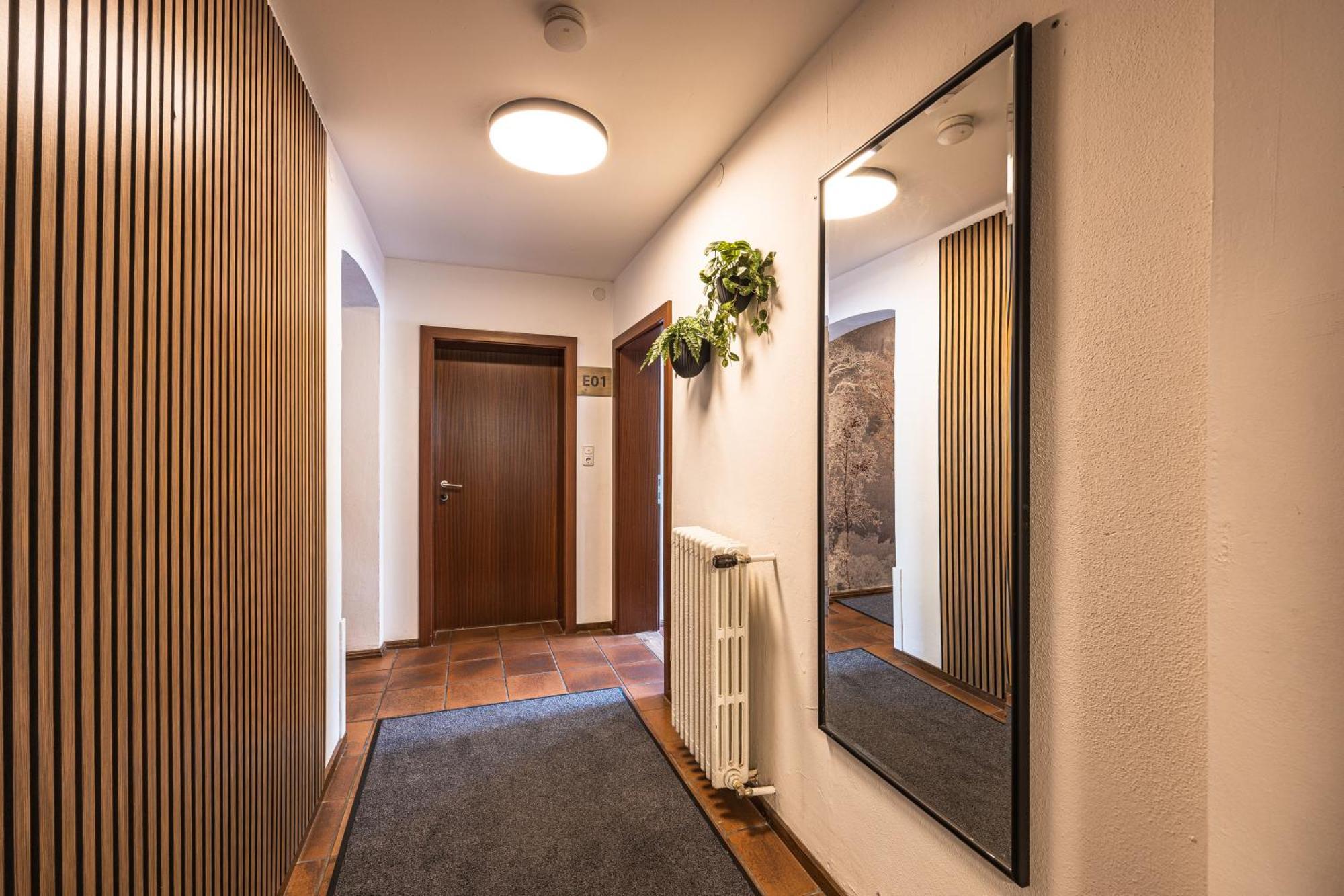 Lake And Cityhotel Edelweiss - Self Check In Zell am See Exterior photo